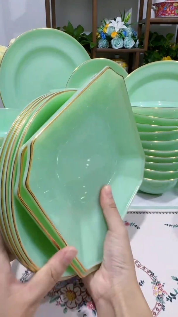 8英寸深盘4个  玉瓷【贝美】2方