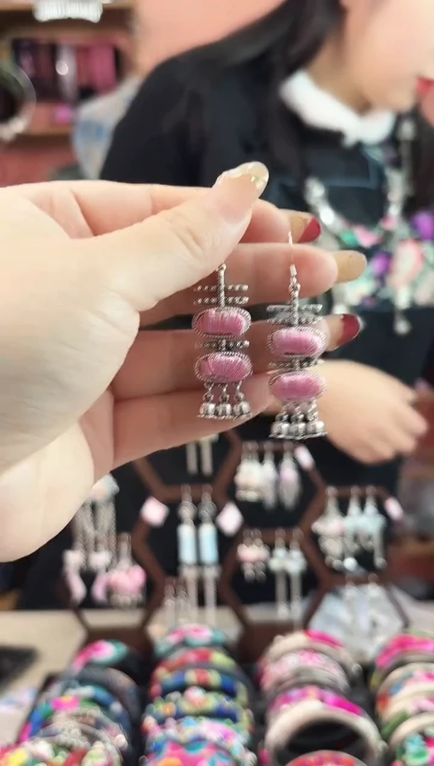 艺枝独绣手工饰品19