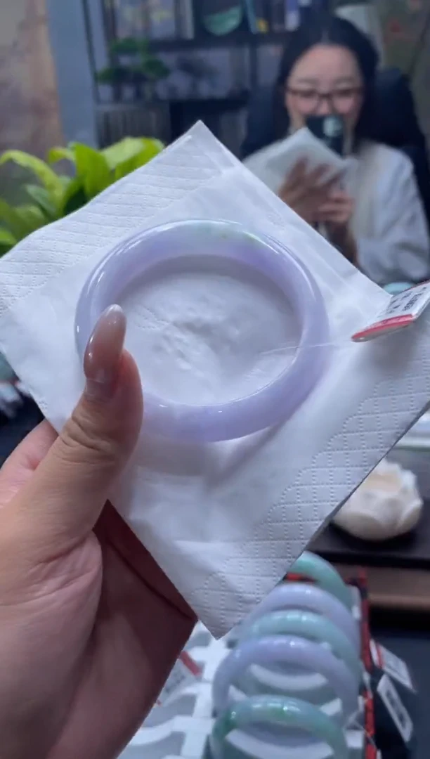 未镶嵌手镯翡翠8218****