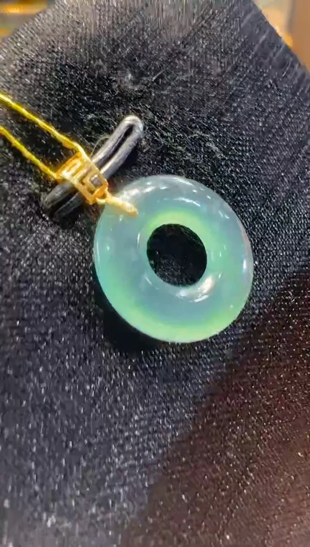 【闪购商品】翡翠吊坠(不含链)18K金镶嵌多样性发货一件