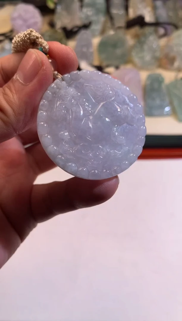 翡翠未镶嵌颈饰6/18/214