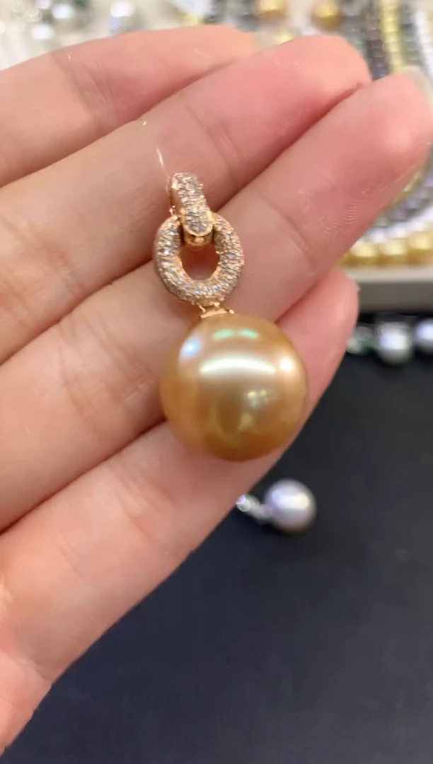 18K金镶嵌吊坠海水珍珠m162