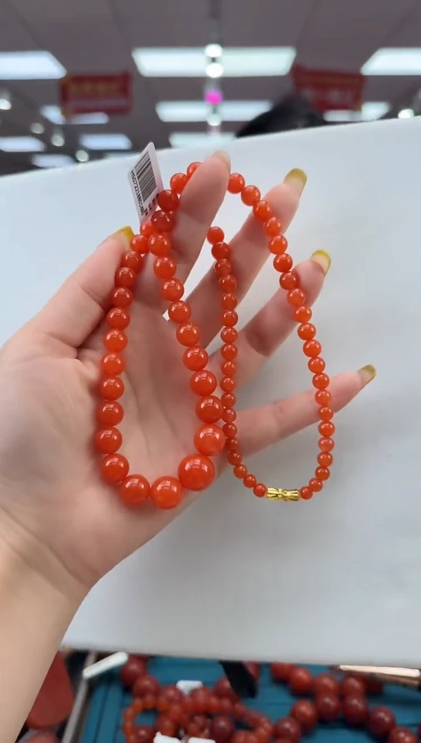 南红玛瑙珠串未镶嵌多样发其一/HS1468D1800