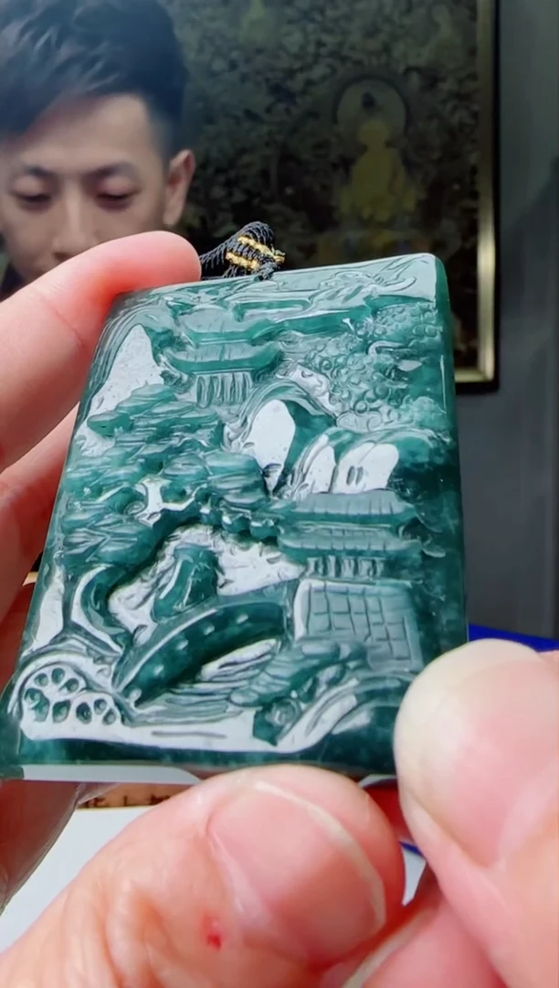 【闪购商品】翡翠颈饰未镶嵌11111111111