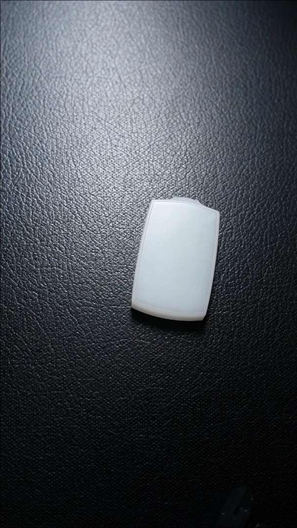 【闪购商品】和田玉颈饰未镶嵌无事牌