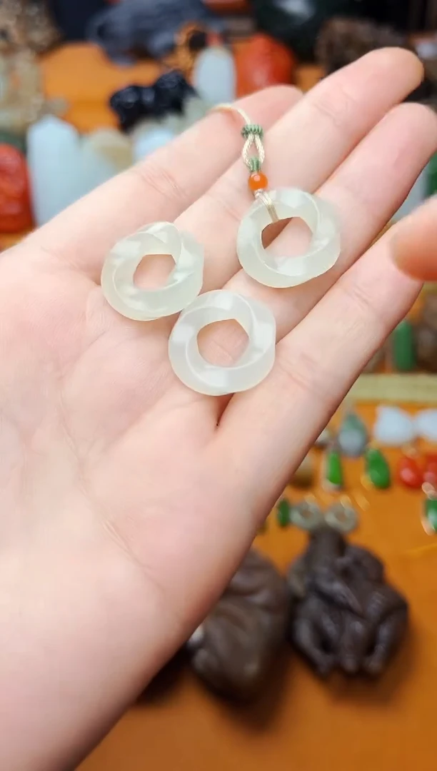 【闪购商品】和田玉颈饰未镶嵌平安环多样性拍一发一