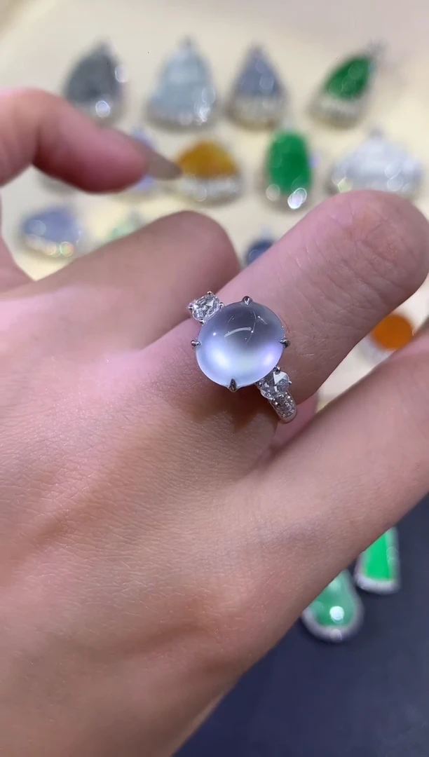 18K金镶嵌戒指翡翠A443|36800