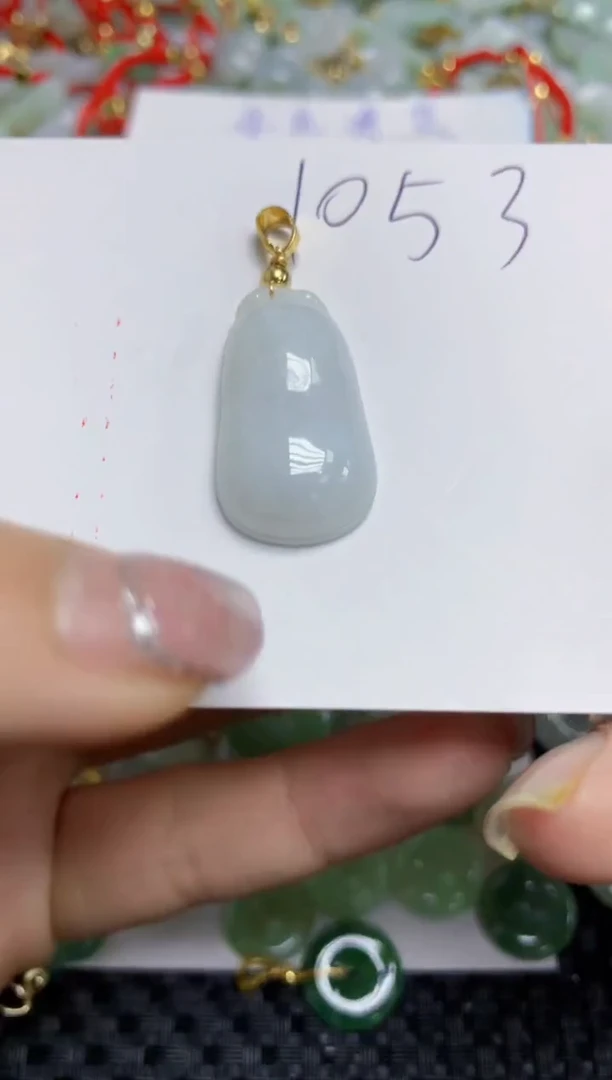 【闪购商品】翡翠颈饰合金天然A货翡翠