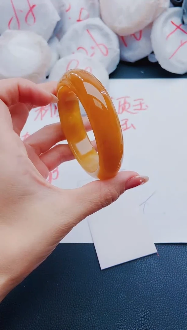 未镶嵌手镯石英质玉M48-59-60