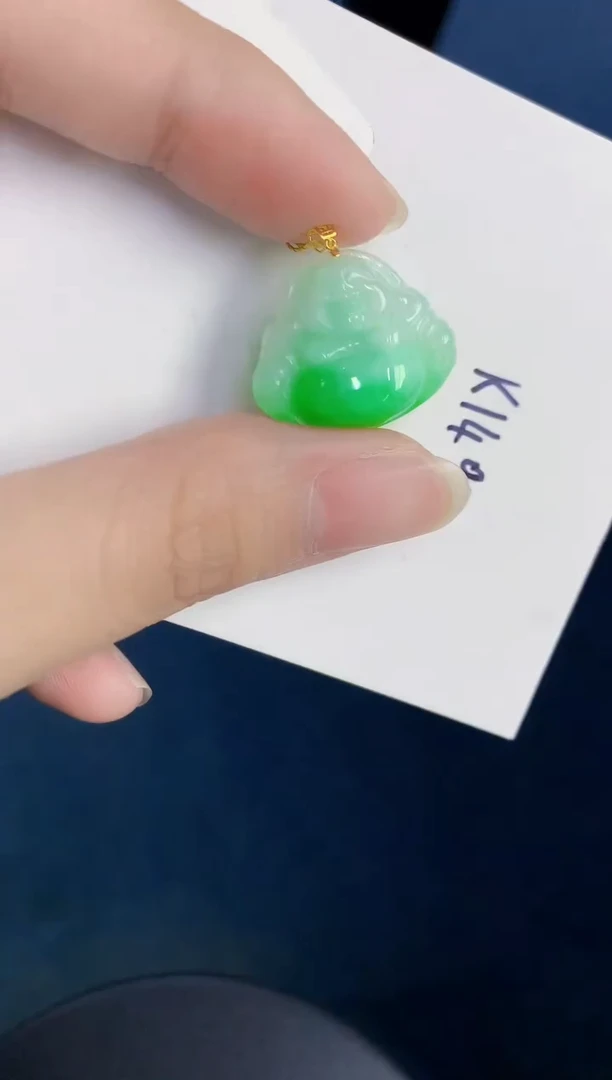 颈饰18K金镶嵌翡翠天然翡翠缅甸A货