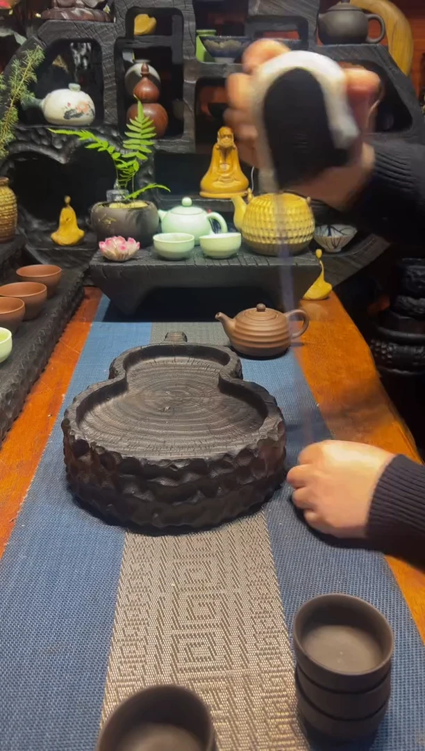 【闪购商品】香樟木木雕一物一拍