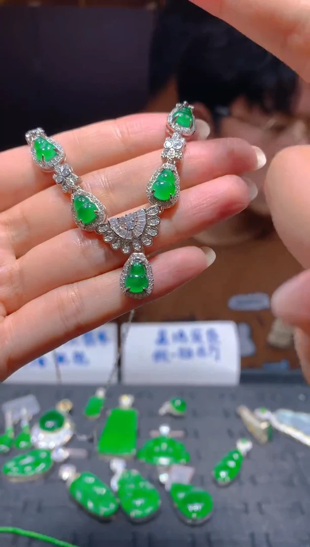 未镶嵌定制翡翠93多样性发货（发其一）