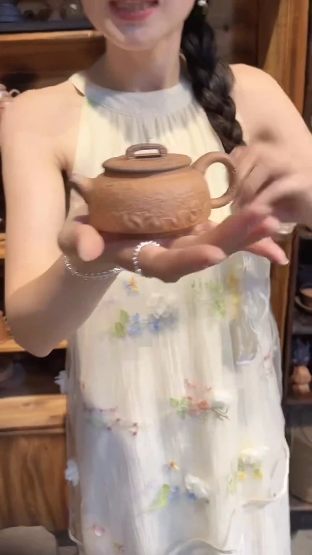 原矿老岩泥 黄泥段素 莲花壶