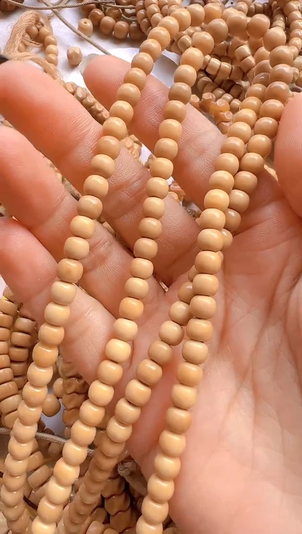 【闪购商品】菩提根/象牙果手串龙脊卡6老型脖挂140颗 11号