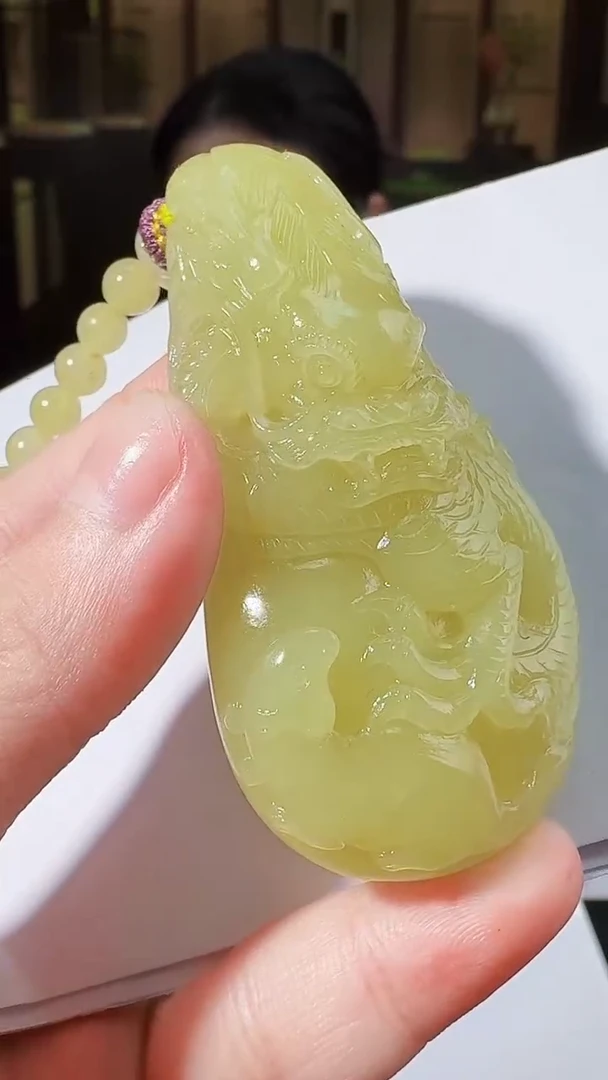 定制和田玉玉润名家天然和田玉（拍一发一）