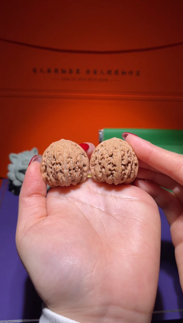 吊坠文玩核桃53号全品密文红宝石