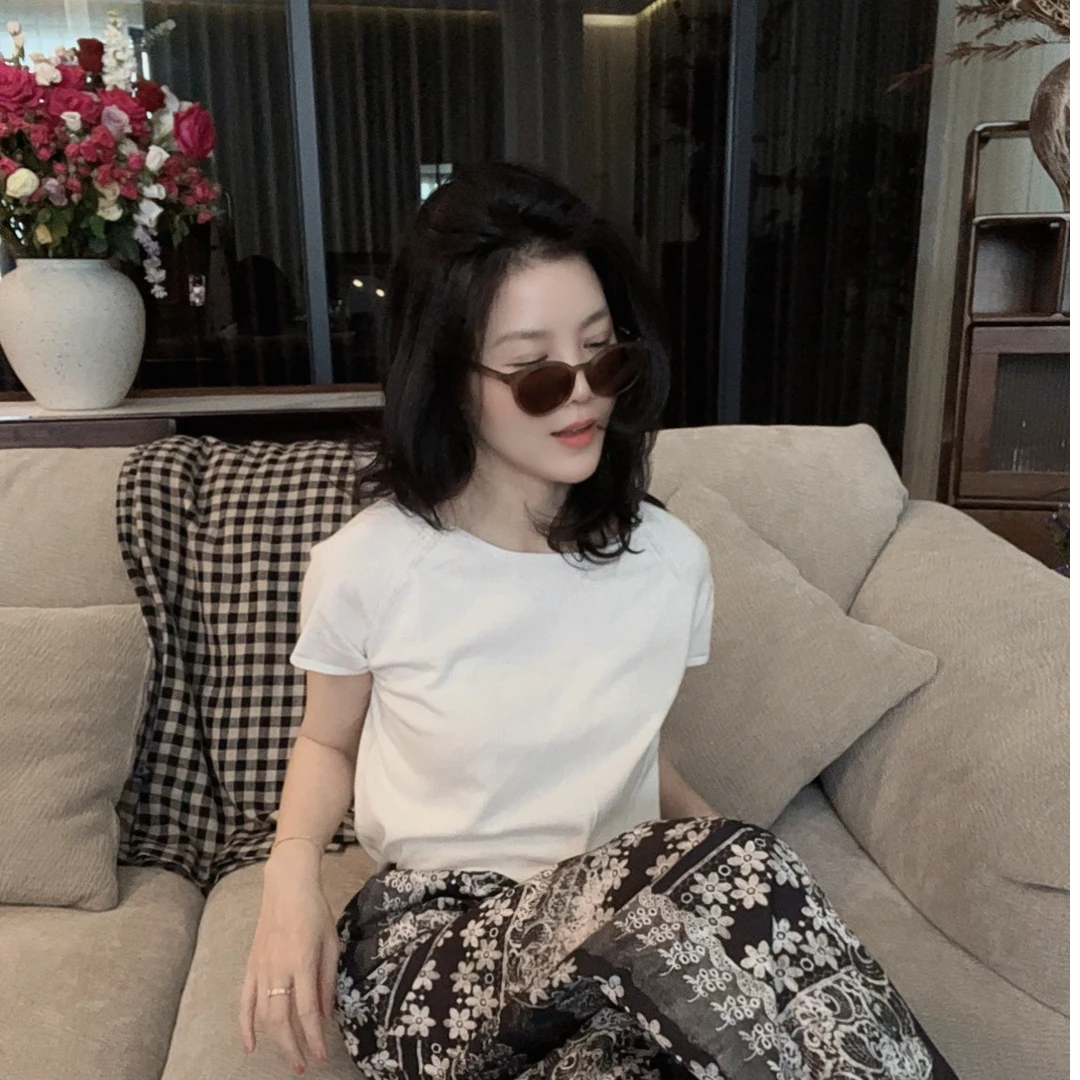 【悦悦专属】正肩显瘦圆领套头T恤短袖小衫S377