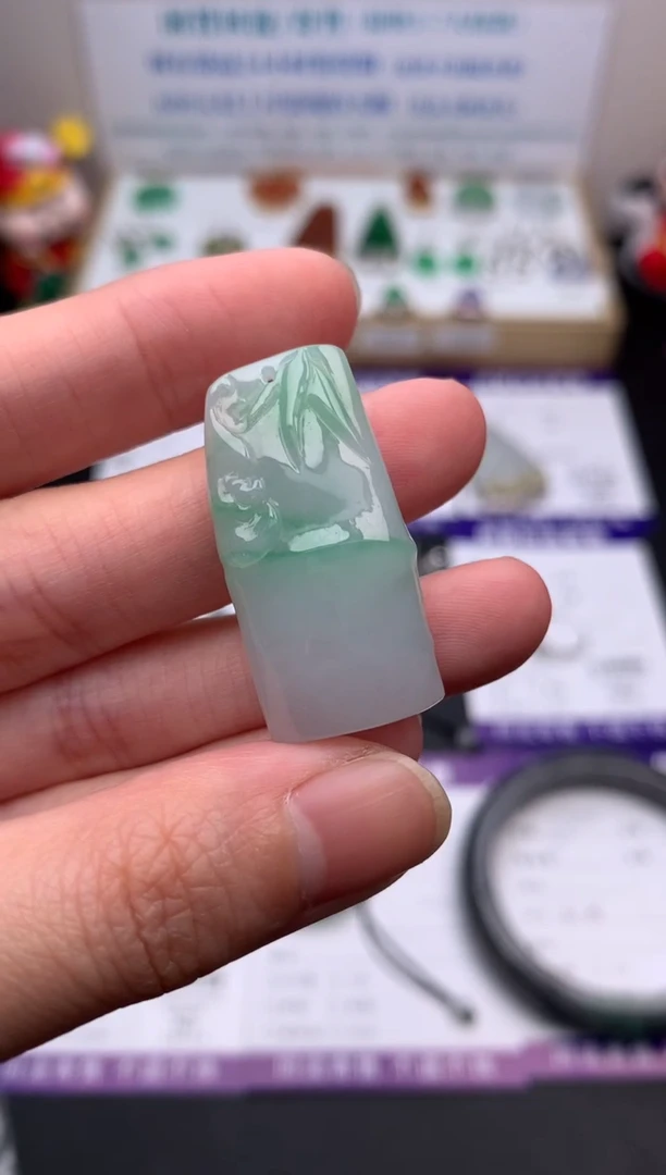 【闪购商品】定制翡翠未镶嵌模式推广期24小时鉴赏期