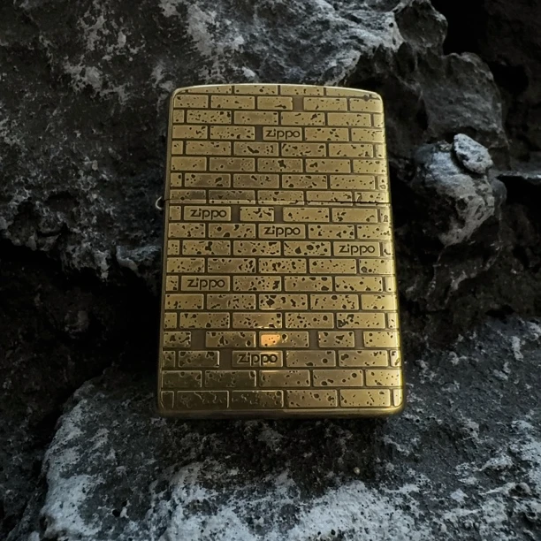 ZIPPO打火机  战损墙 204B煤油打火机 送礼物 DYJ1