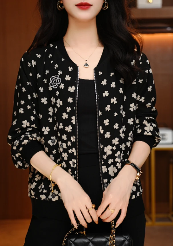 幸运草-新款2025春款高端高级感长袖时尚上衣