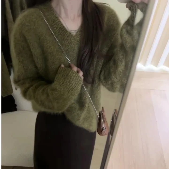 慵懒风针织长袖套头上衣洋气休闲百搭性感辣妹半身裙外穿时尚套装