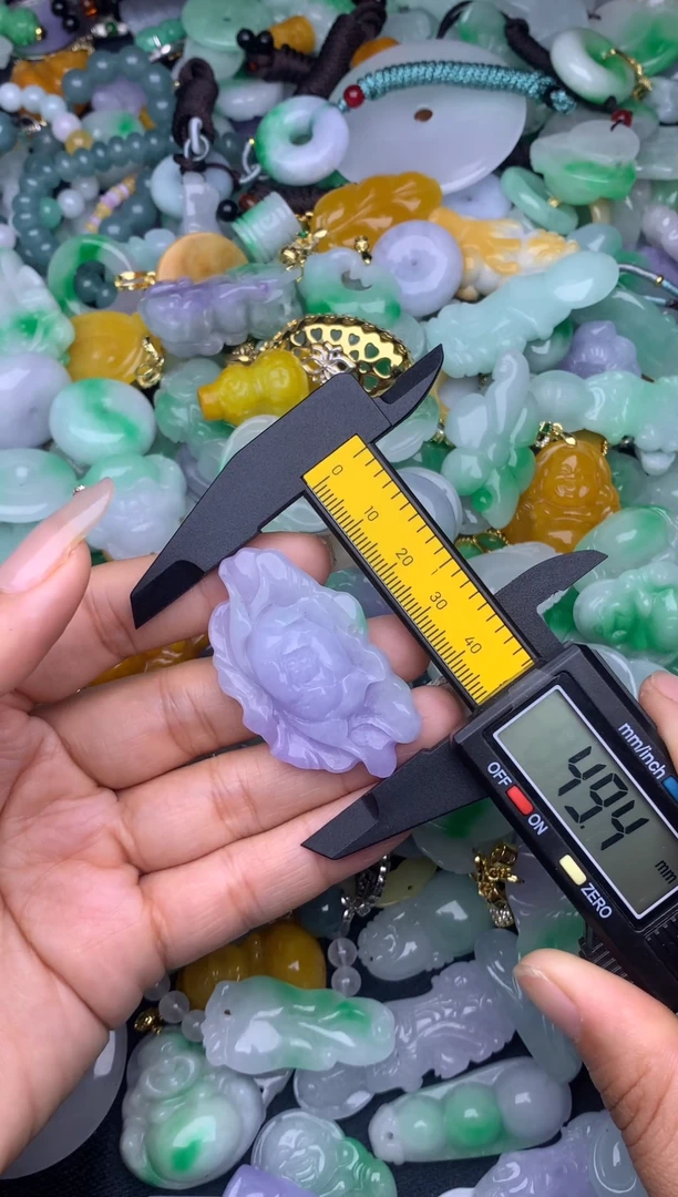 翡翠未镶嵌颈饰天然缅甸翡翠吊坠