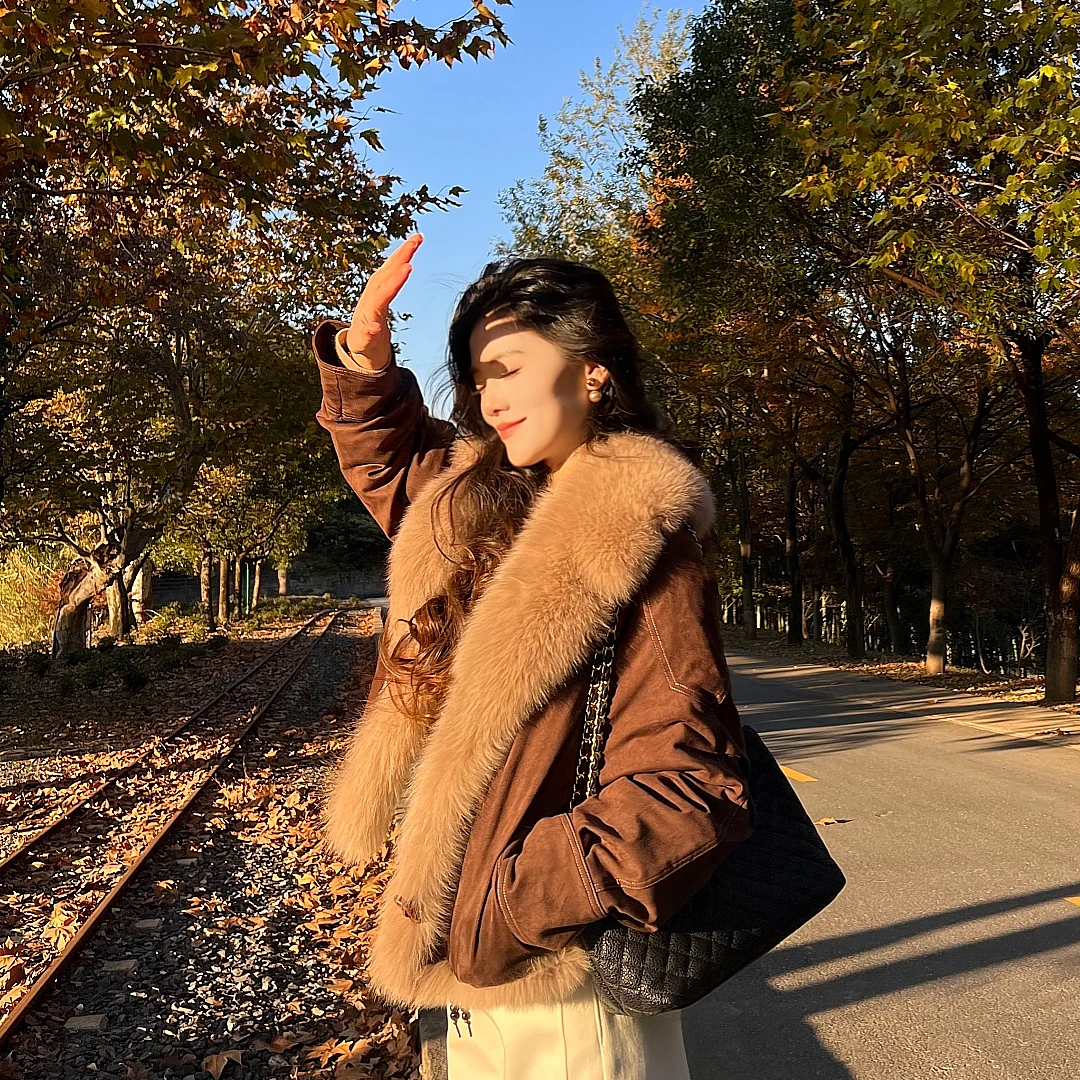 LA.Sheila“黑夜之光”狐狸毛领90鹅绒皮草254-PC/1112-8566