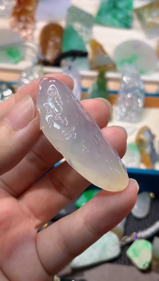 吊坠(不含链)未镶嵌翡翠吊坠