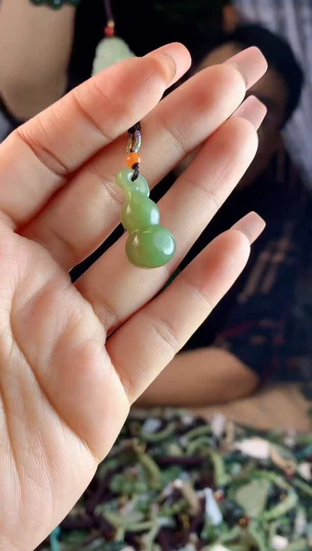 【闪购商品】和田玉挂件未镶嵌多样性发货拍一发一