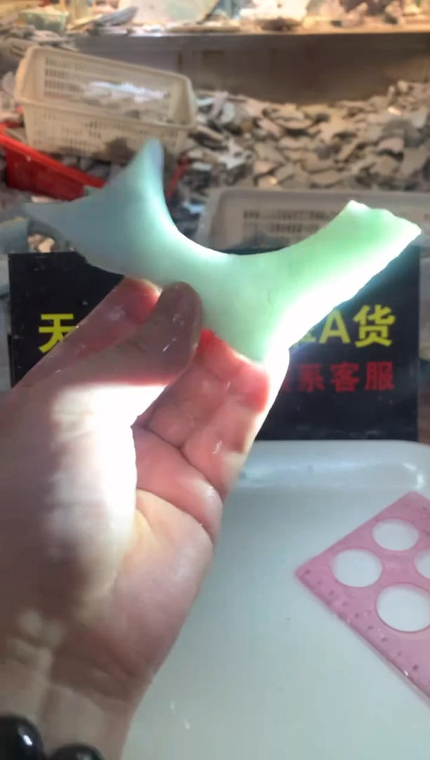 裸石翡翠0朗0翡翠珠宝360