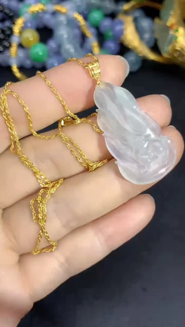 颈饰18K金镶嵌翡翠94-雪姐翡翠天天见