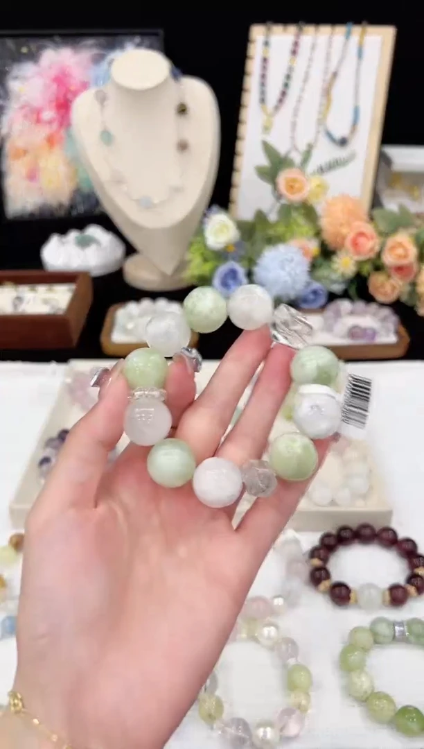 水晶手串未镶嵌拍3天然水晶 多样性发货发其一 颜色微差