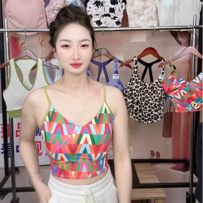 瑜伽背心女2025新款夏季时尚美背带胸垫速干专业运动健身训练上衣