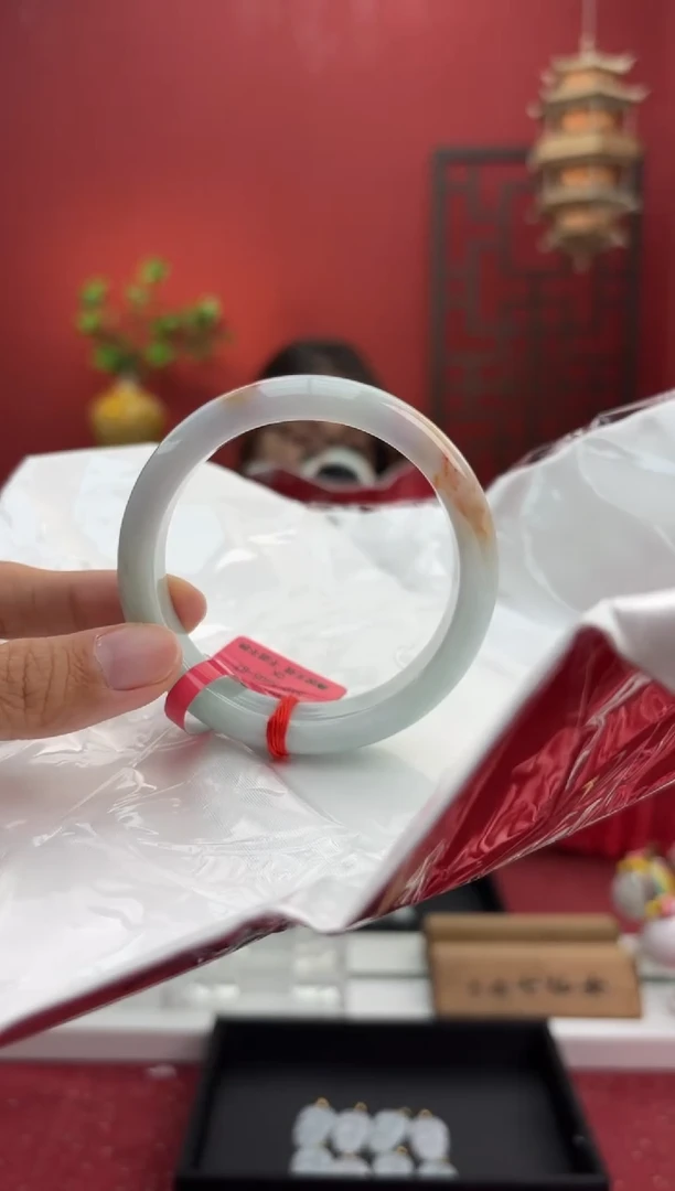 未镶嵌手镯翡翠8手镯