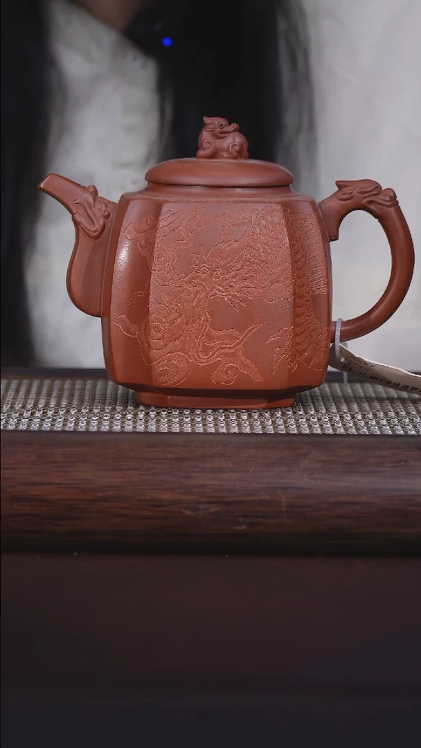 茶壶紫砂关注主播即可参与竞拍
