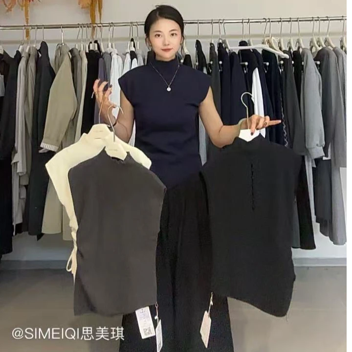 【思美琪】早秋无袖短款半领半袖T恤