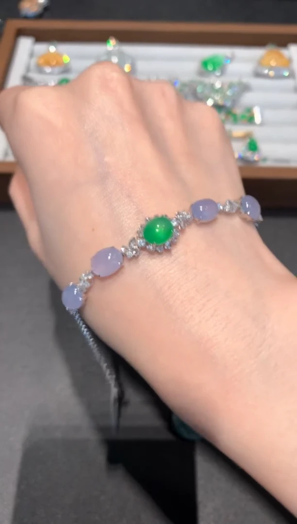 【闪购商品】翡翠手链未镶嵌18000