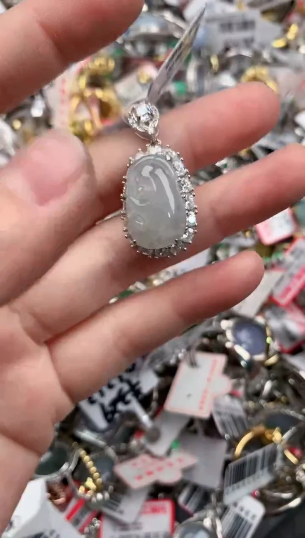 银S925镶嵌戒指翡翠666          3