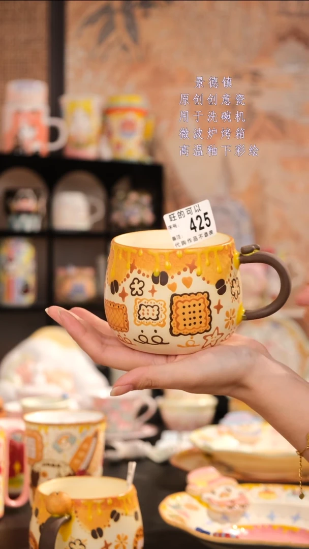 摆件景德镇手工手绘设计师款