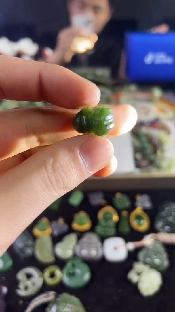 颈饰未镶嵌和田玉多样性发货