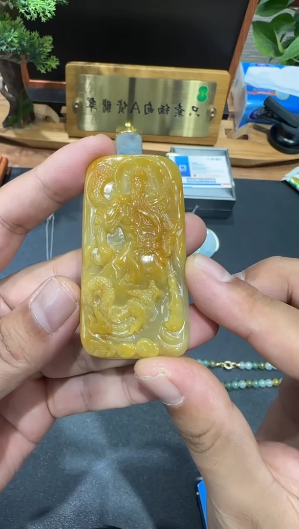 未镶嵌挂件翡翠A货翡翠多样性孤品