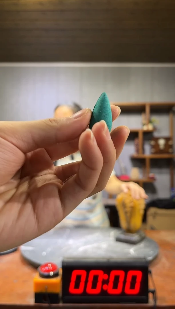 金丝楠一**李补发隔热片
