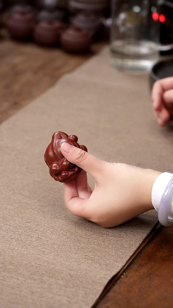 茶壶紫砂小蟾宝宝