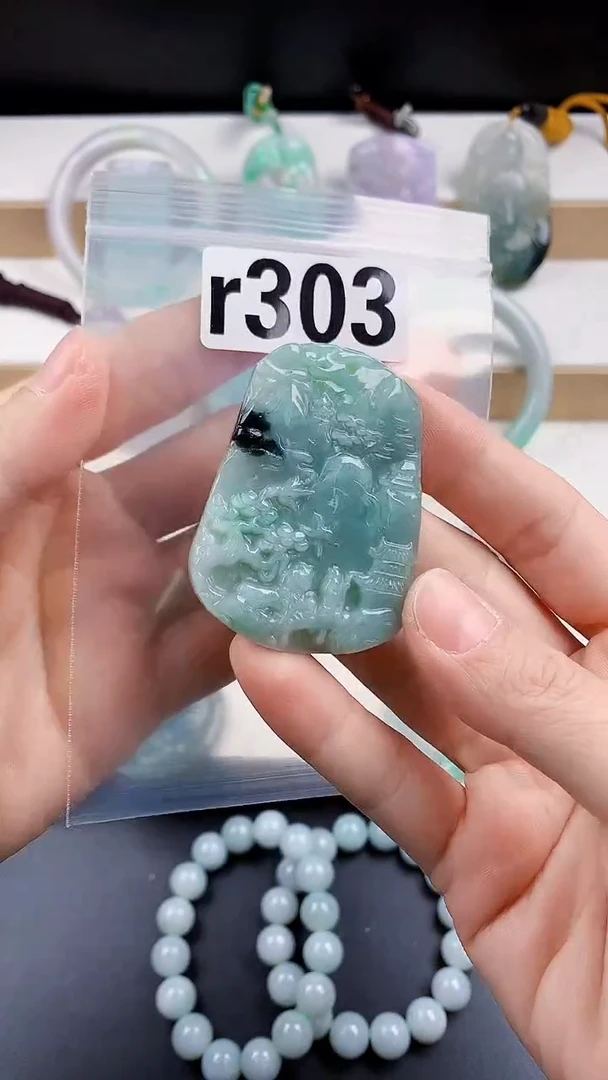 颈饰未镶嵌翡翠天然翡翠吊坠挂件