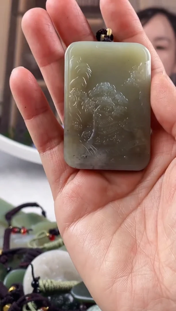 颈饰未镶嵌和田玉拍一发一