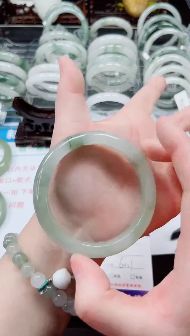 未镶嵌手镯石英质玉422-59/60