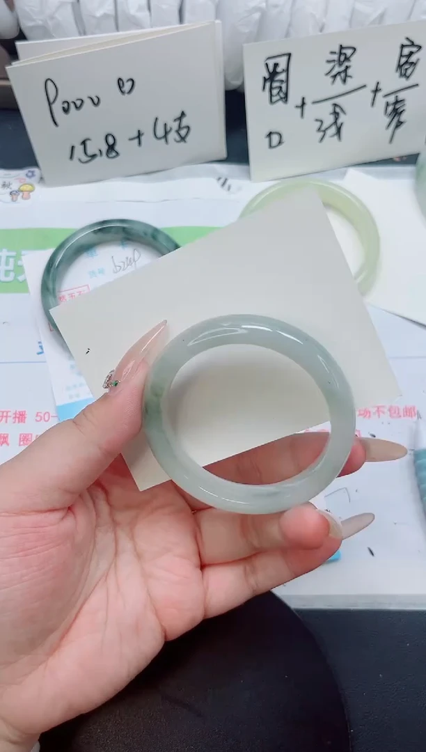 石英质玉手镯未镶嵌b250-圈口52.9