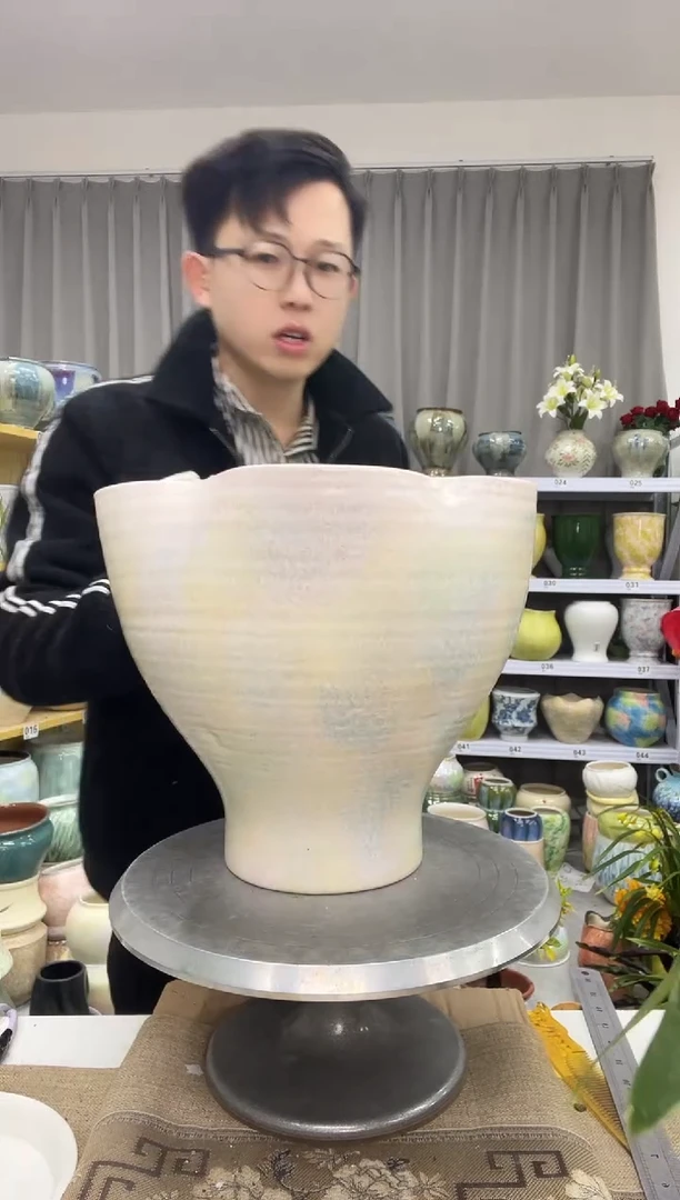 【12.16】 花盆链接 高：26  口：26