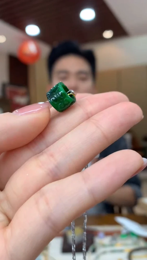 吊坠(不含链)未镶嵌翡翠路路通