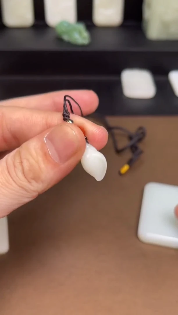 【闪购商品】和田玉颈饰未镶嵌9